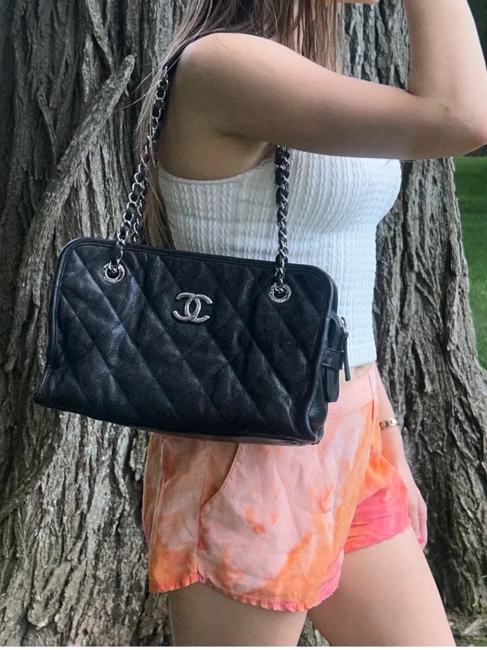 CHANEL CC Medium Shopper Tote Shoulder Bag Caviar Quilted Leather Black